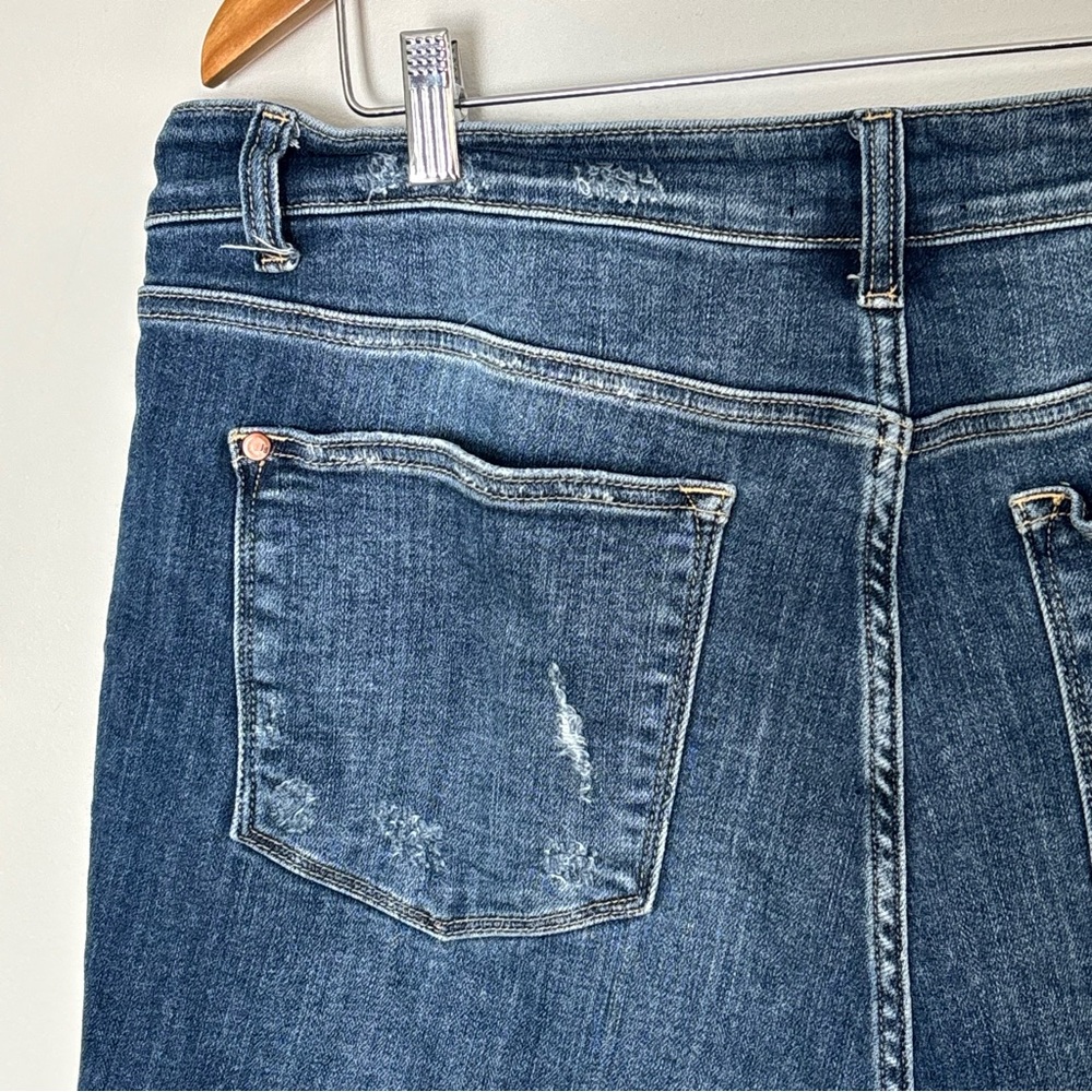 Judy Blue Distressed Denim Jean Shorts Size 2XL / 38 waist x 4 in inseam *J15 - Picture 10 of 14